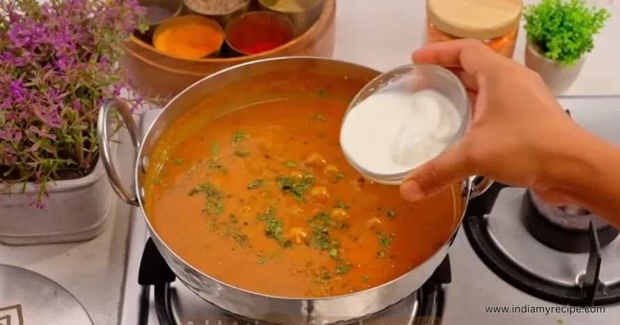 in hindi dal makhani recipe